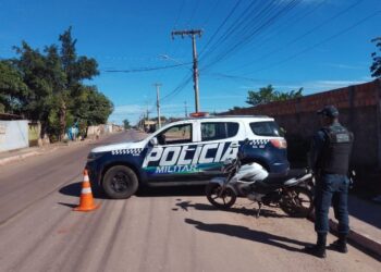 Polícia Militar recupera motocicleta com registro de apropriação indébita durante uma blitz de trânsito em Corumbá