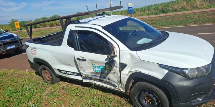 Polícia Militar recupera veículo furtado e prende dois autores em Pedro Gomes