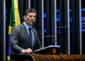 Senador Sergio Moro (PL-PR) em discurso à tribuna.