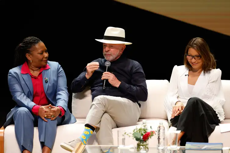 Rio de Janeiro (RJ), 30/05/2026 – Lançamento do Tela Brasil, na Cidade das Artes, com o presidente da República, Luiz Inácio Lula da Silva, a ministra da Cultura, Margareth Menezes, e o ministro do Desenvolvimento, Indústria, Comércio e Serviços, Márcio Elias Rosa.  Foto: Fernando Frazão/Agência Brasil