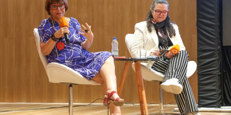 Viva Maria marca presença no debate sobre o futuro do rádio