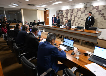 Yoga, meditação, acupuntura: CAS aprova selo de práticas complementares