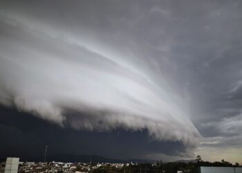 Tempestade intensa e ventos fortes colocam MS em alerta máximo
