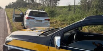 PRF recupera SUV furtada após perseguição em Campo Grande
