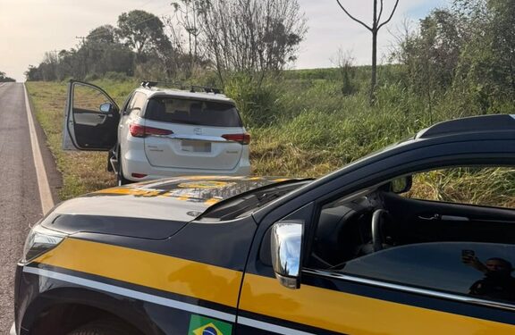 PRF recupera SUV furtada após perseguição em Campo Grande