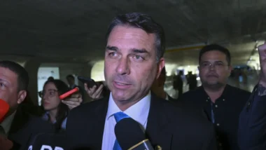 Flávio Bolsonaro no Senado