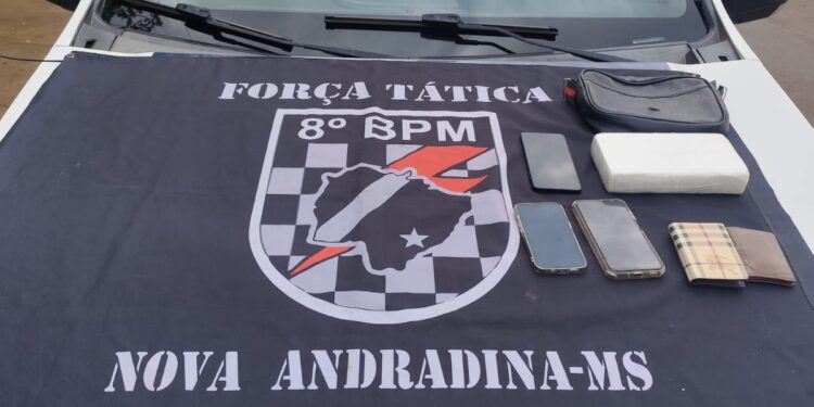 PM apreende cocaína durante abordagem em Amandina
