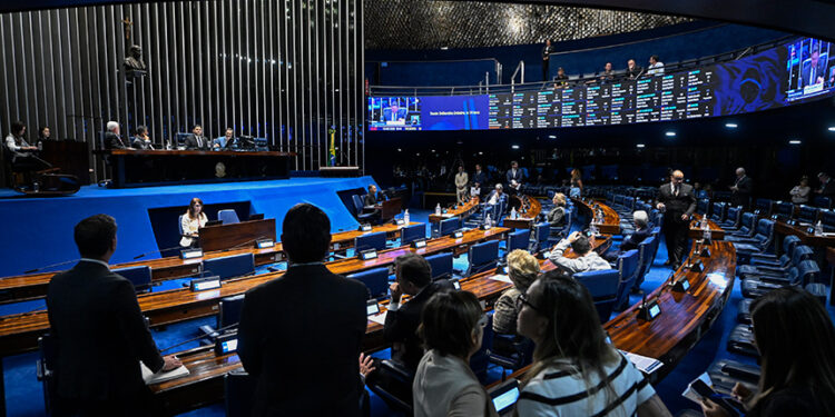 Aprovado projeto que impede bloqueio de gastos de agências reguladoras