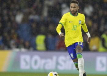 Copa do Mundo: Neymar estreia contra o Marrocos no banco de reservas