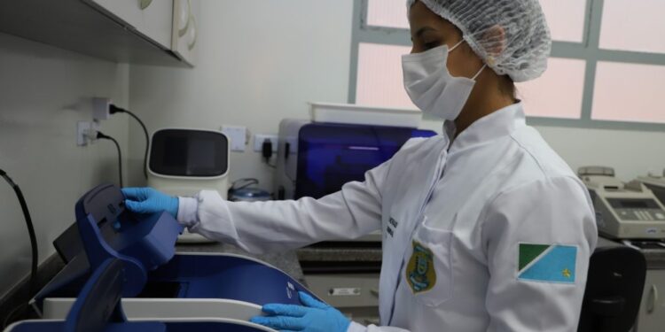 DNA coletado em presídios amplia investigações e fortalece banco genético de Mato Grosso do Sul