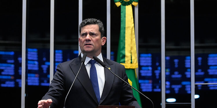 Em discurso, à tribuna, senador Sergio Moro (PL-PR).