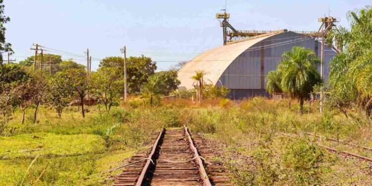 Morador é baleado próximo à ferrovia desativada em Campo Grande