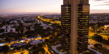 PEC da autonomia do Banco Central está na pauta da CCJ na quarta