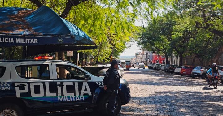 PMMS FRUSTRA AÇÃO DE FACÇÃO CRIMINOSA E DEMONSTRA PRESENÇA FORTE NAS RUAS DE CORUMBÁ