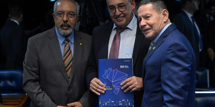 Prefeitos participarão de debate no Senado sobre fim da escala 6x1