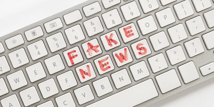 Psicólogos citam efeito do viés de confirmação no alcance de fake news