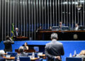 Senadores do governo e da oposição se solidarizam com presidente do Senado