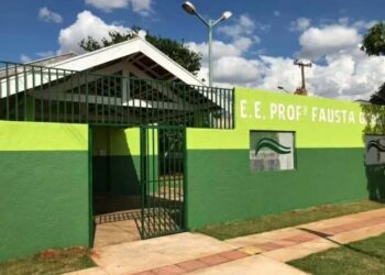 Aluno é flagrado com facão dentro de escola estadual em Campo Grande