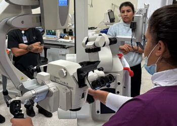 Governo de MS amplia capacidade cirúrgica do HR da Costa Leste com microscópio de alta tecnologia