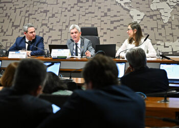 Na CRA, especialistas cobram regulamentação da Lei dos Agrotóxicos