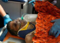 Após oito dias soterrado, homem é resgatado com vida na Venezuela