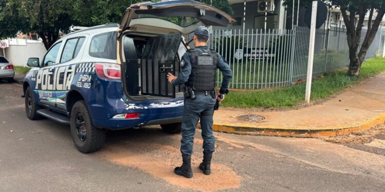 Três homens se metem em confusão com a Justiça por violência doméstica