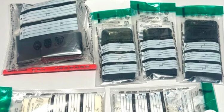 Ação policial em Nova Londrina intercepta veículo usado para distribuição de cocaína