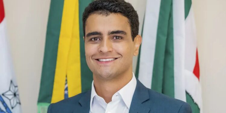 Alagoas elege JHC governador no primeiro turno
