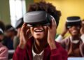 Alunos brasileiros já usam IA para estudar, mas escolas ainda ‘aprendem’ a ensinar com a tecnologia