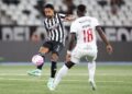 Arthur Chaves e Vitinho, do Botafogo, são encaminhados a hospital; Bruno Duarte, do Vasco, fará raio-x