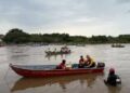 Mergulhadores reforçam buscas por homem desaparecido no Rio Taquari, em Coxim