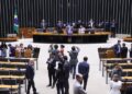 Câmara aprova regime de urgência para oito projetos de lei