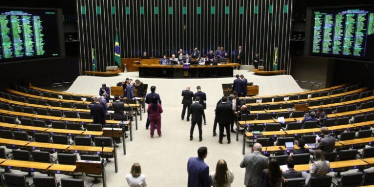 Câmara pode votar nesta quarta-feira novo regime para socorrer ou liquidar bancos