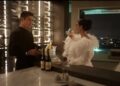 Cauã Reymond aparece sem camisa e com Kim Kardashian na série 'Tudo é justo'; trailer