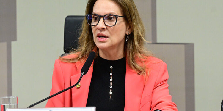 CMA debate efeitos da política externa dos EUA sobre o Brasil