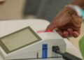 Conheça os governadores eleitos e os senadores mais votados