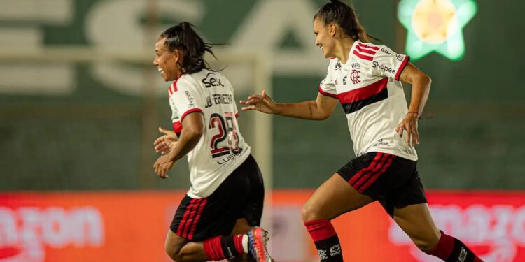 Copa do Brasil Feminino: Flamengo bate Fluminense e vai às semifinais
