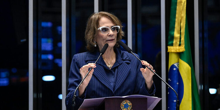 Damares cobra investigação de ministros do STF