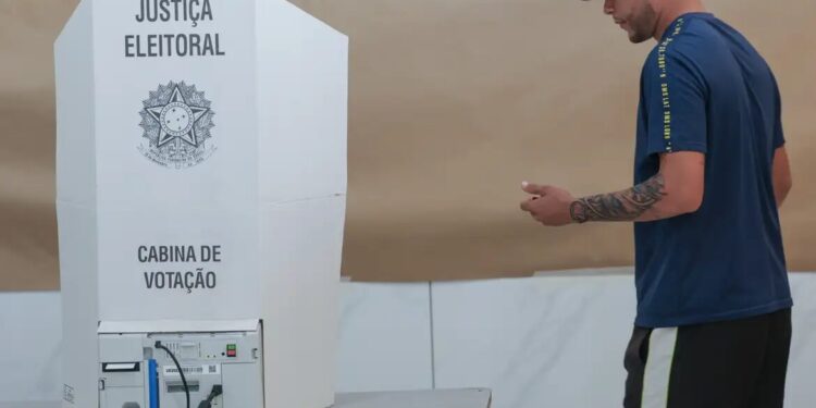 Eleições: abstenção cresce para 21,6% e soma 33 milhões de brasileiros