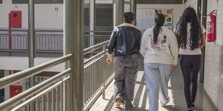 Fies 2026/2: faculdades privadas podem ofertar vagas até quarta