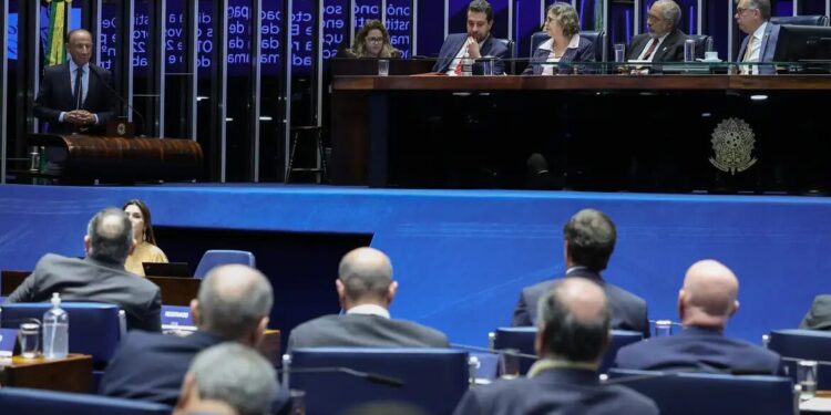 Fim da escala 6x1: confira próximos passos da tramitação no Senado