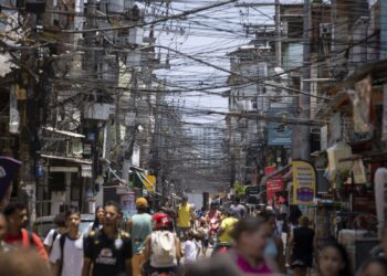 Fundo federal vai levar internet 5G a favelas e bairros de periferias em oito estados
