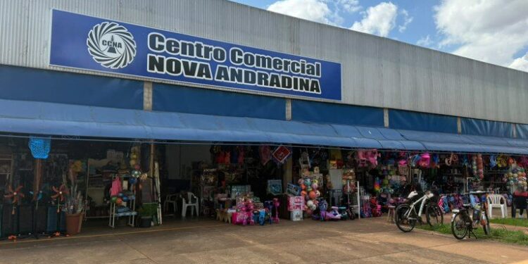 Indicações propõem adequações no Mercado Municipal e no Camelódromo
