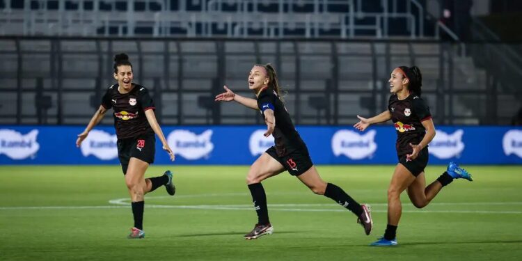 Inter e Bragantino avançam às semifinais da Copa do Brasil Feminina