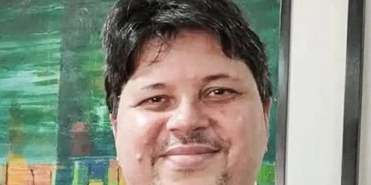 Jornalista brasileiro crítico a Milei é deportado da Argentina