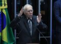 José Sarney é internado em UTI após procedimento abdominal