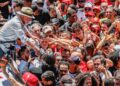 Lula afirma que PT entrará na Justiça contra suspensão de canal