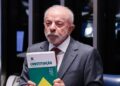 Lula faz campanha em MG e celebra fim da jornada 6x1