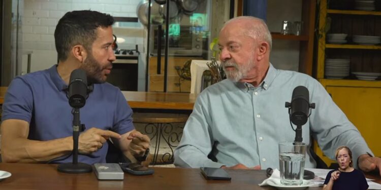 Lula participa de live do “exército” e estimula ida de idosos às urnas