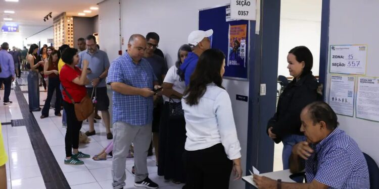 Mais de 4 mil eleitores tiveram locais de votação alterados
